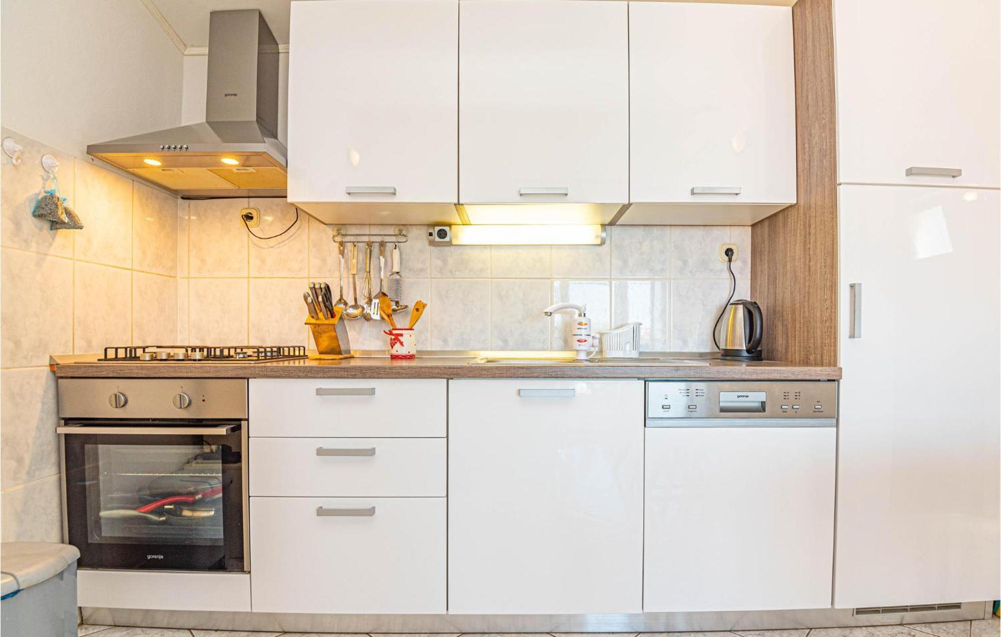 Nice Home In Zatoglav With House Sea View Podglavica Exterior photo